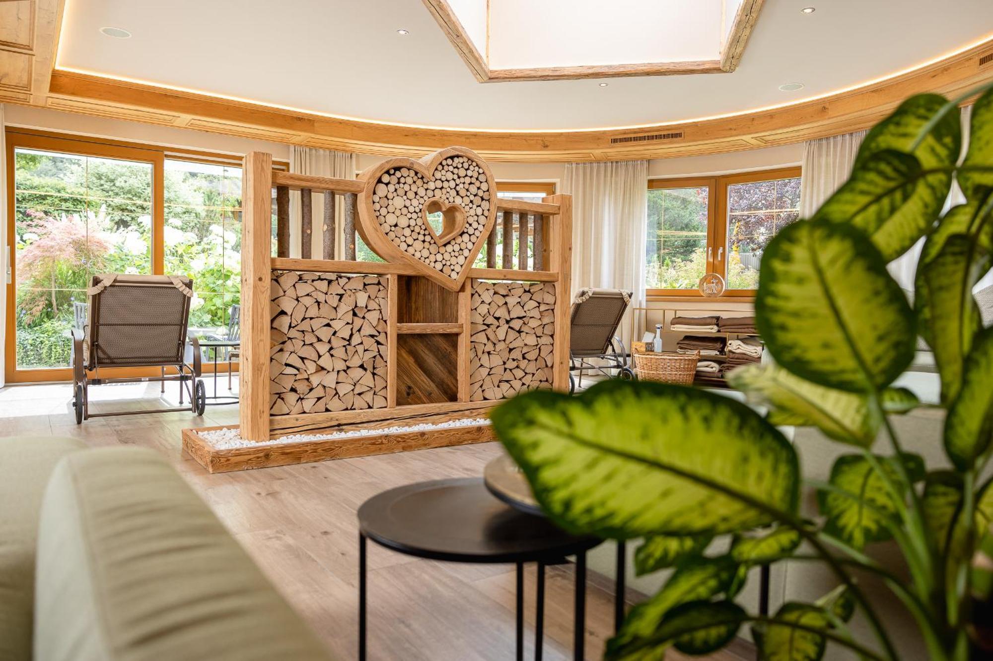 Aktiv & Vitalhotel Bergcristall Neustift im Stubaital Eksteriør billede