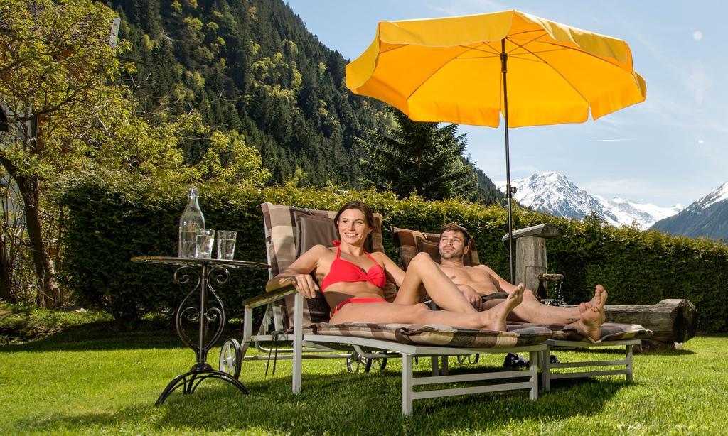 Aktiv & Vitalhotel Bergcristall Neustift im Stubaital Eksteriør billede